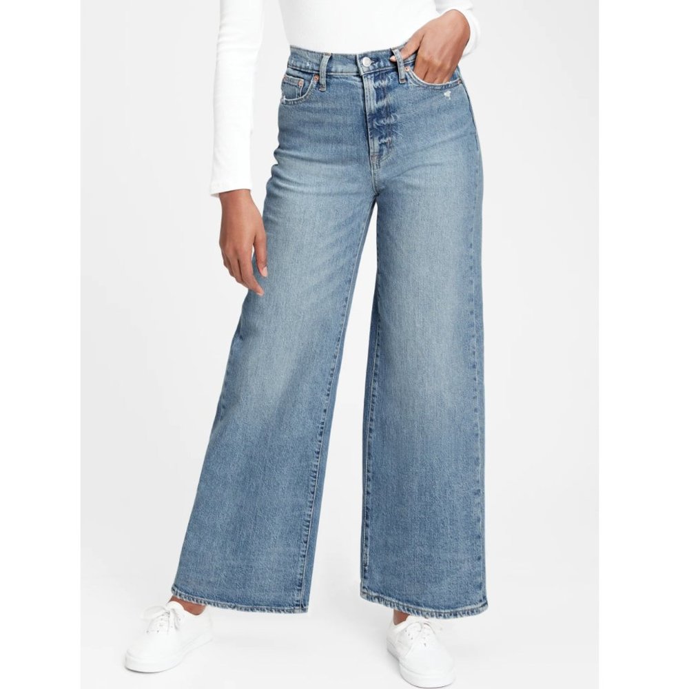 NWT! GAP Wide Leg Sky High Jeans (28/6s) - resale